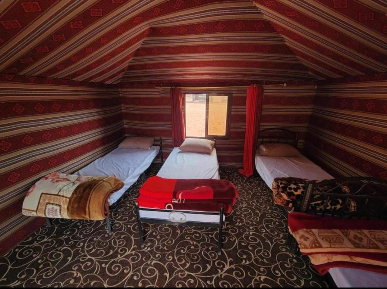 瓦迪拉姆 Bedouin Bunch Camp酒店 外观 照片