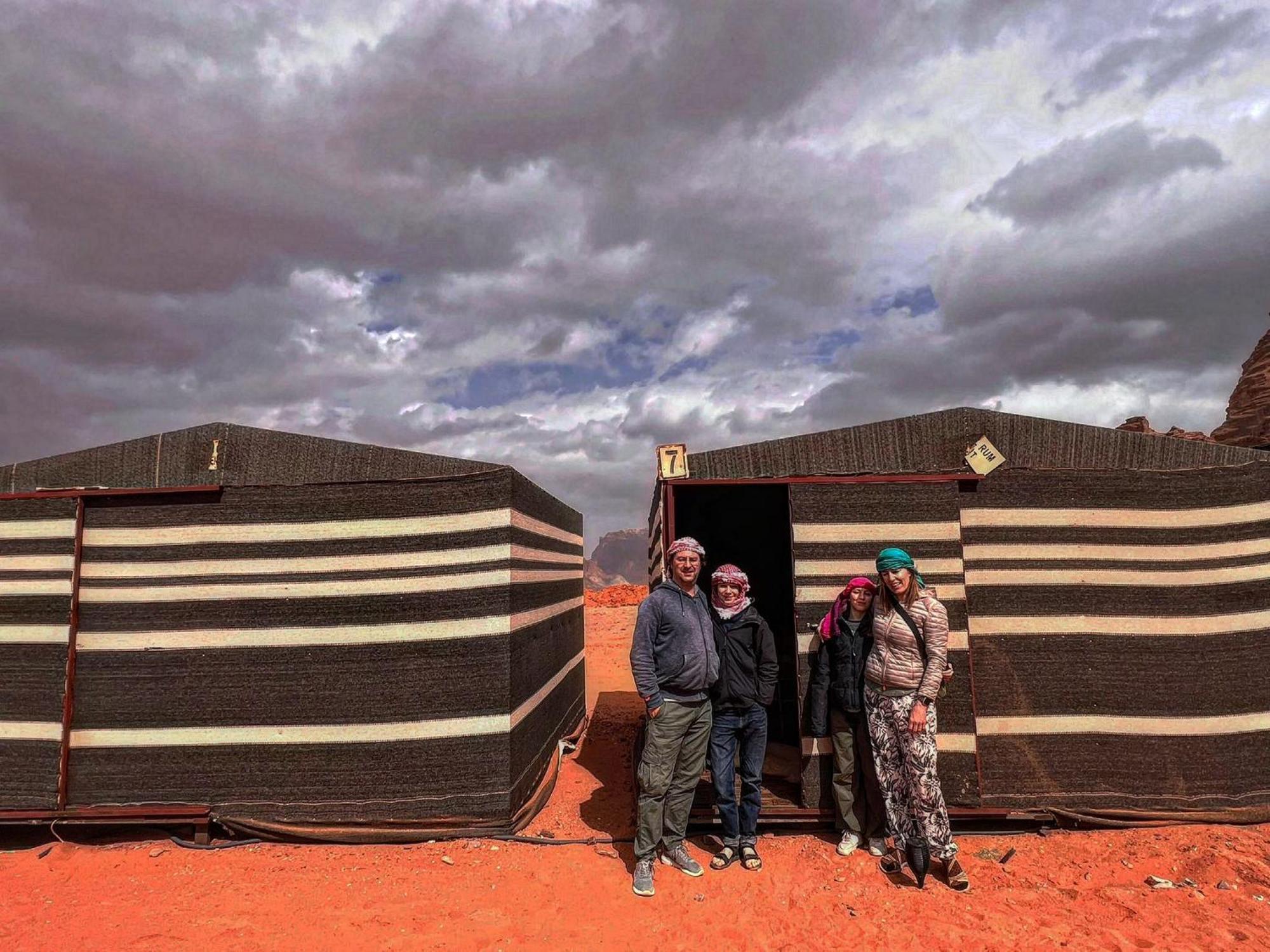 瓦迪拉姆 Bedouin Bunch Camp酒店 外观 照片
