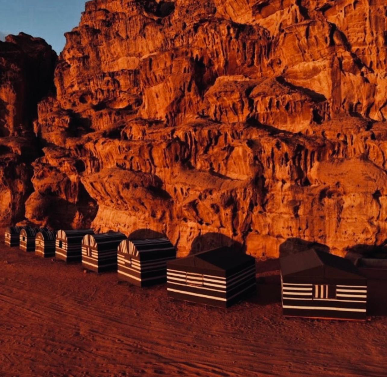 瓦迪拉姆 Bedouin Bunch Camp酒店 外观 照片